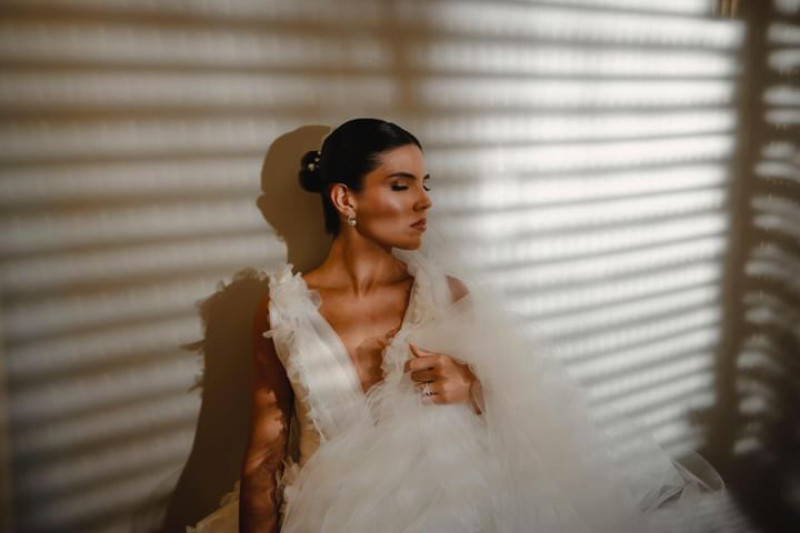 Novia, velo y luz