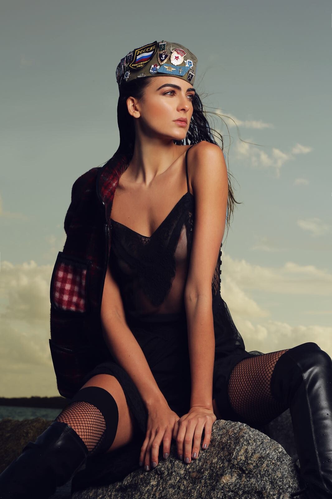 Editorial, estilo libre