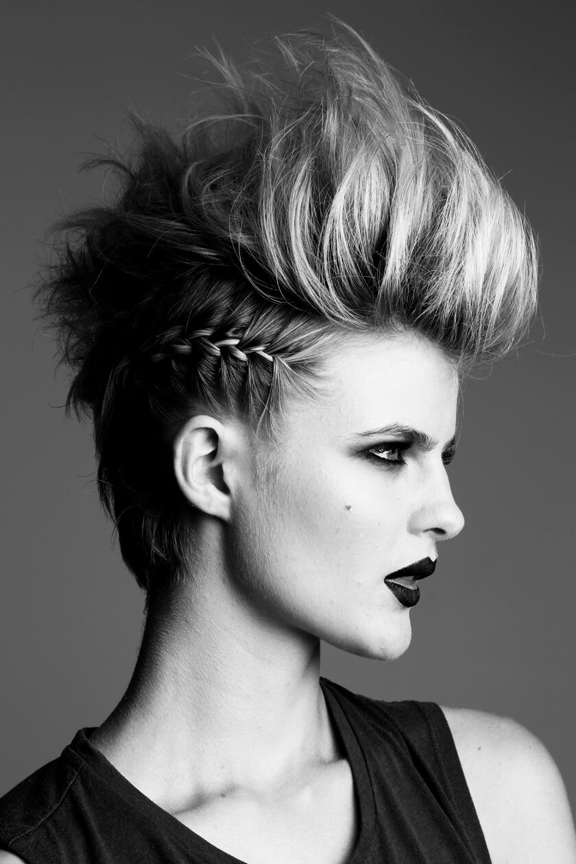 Editorial, blanco y negro