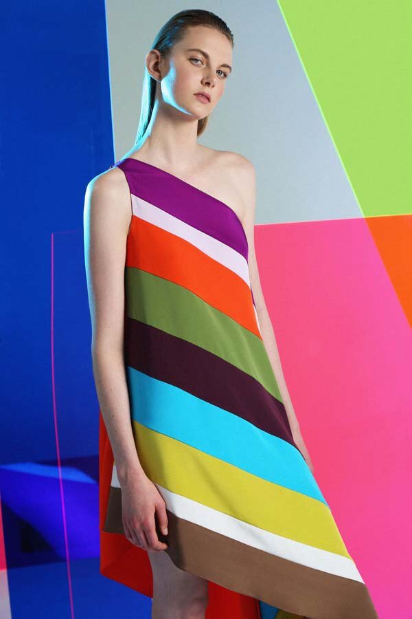Editorial, color